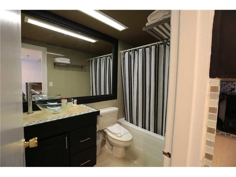 Castle Beach Resort Apartment Miami Beach Exteriör bild