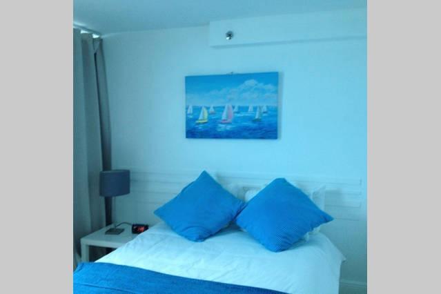 Castle Beach Resort Apartment Miami Beach Exteriör bild